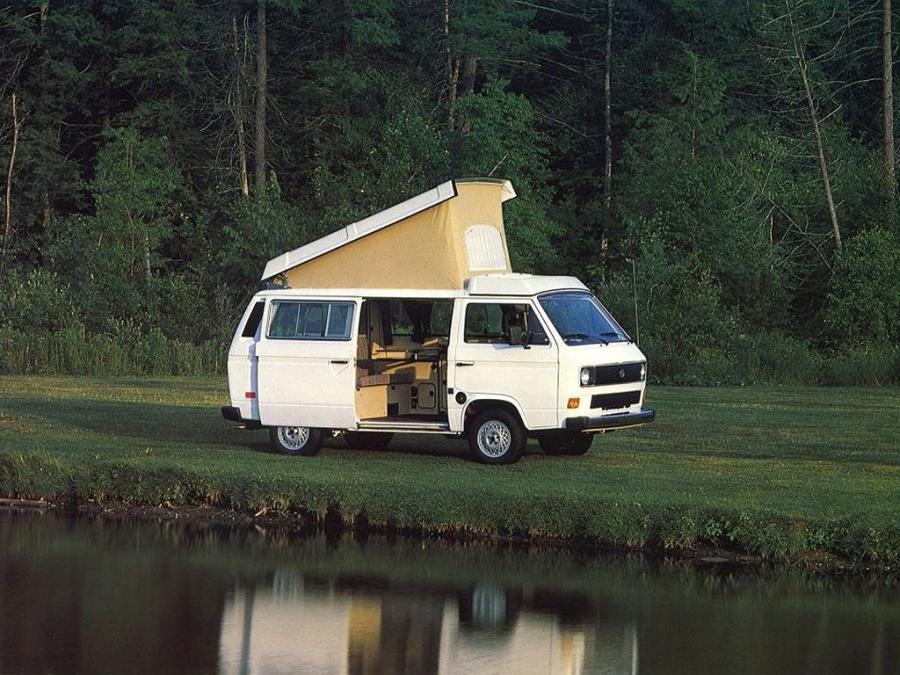  Volkswagen T3 Vanagon Camper by Westfalia 1982 года  (фото 2 из 2)